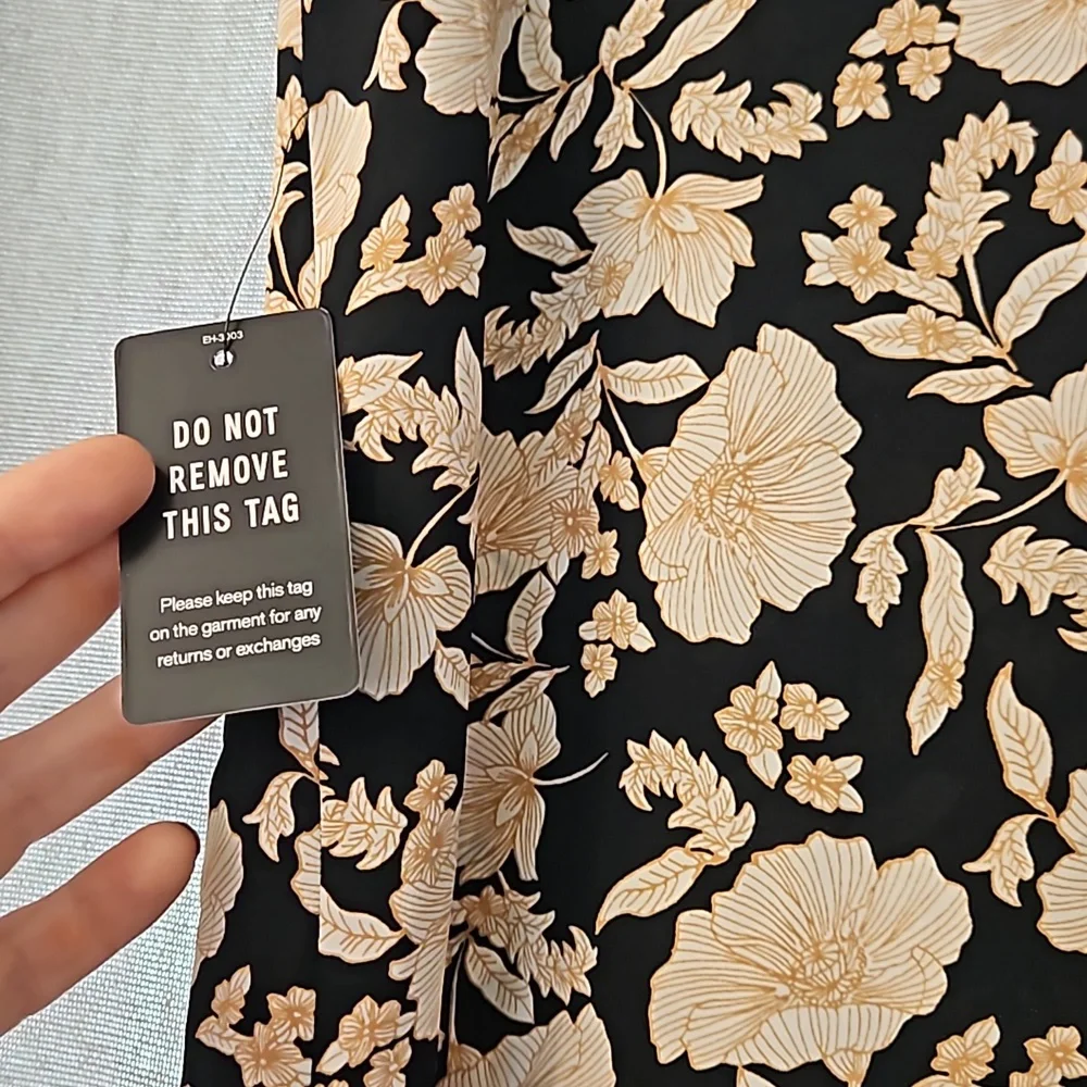 Express Dress - Picture 7 of 7